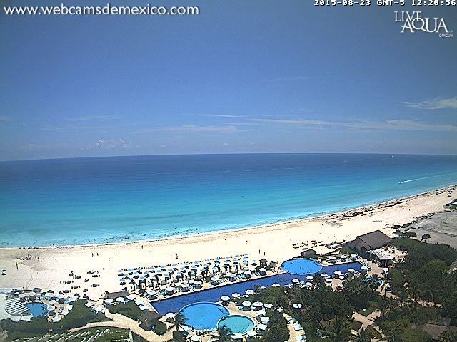 webcamsdemexico's tweet photo. Tarde soleada en #Cancún #QuintanaRoo. Vista @liveaquacancun. Así luce en este momento http://t.co/SDxu74TvXk