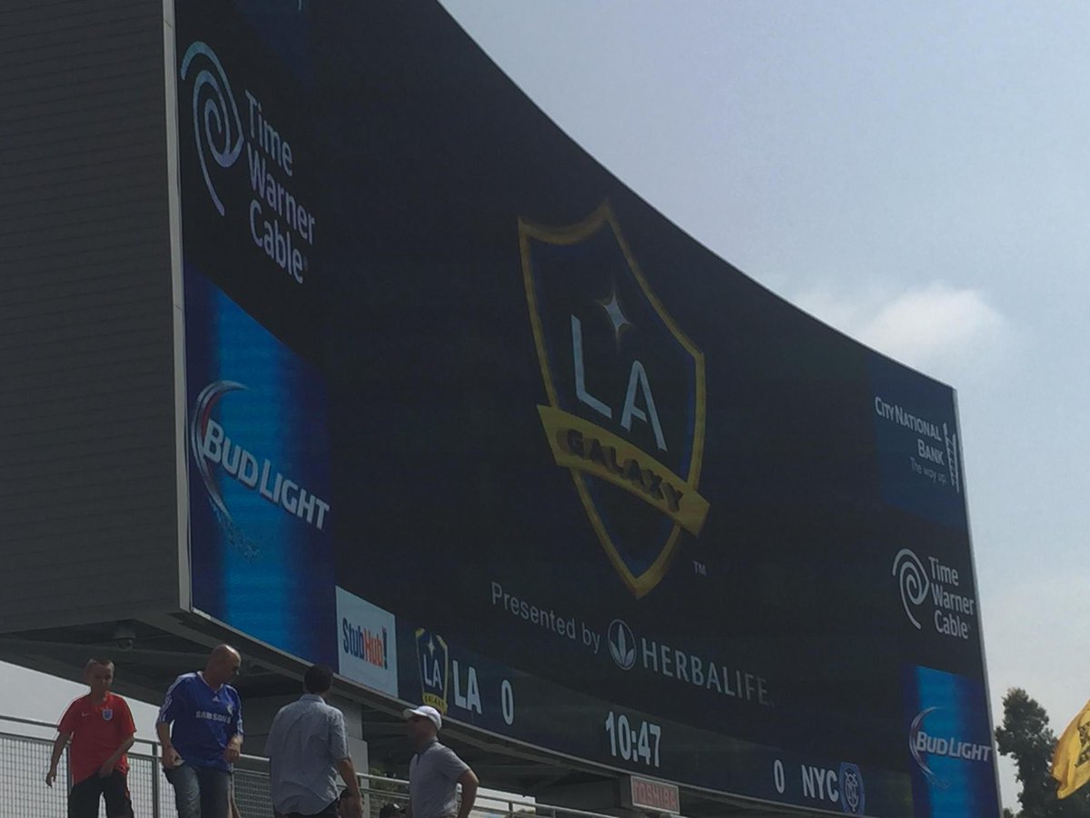 gregmerwin's tweet photo. LA Galaxy game! http://t.co/ZthH2oJgUN