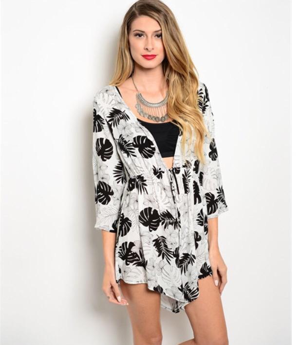 RubyMayBoutique's tweet photo. My personal fave. The Black and White Leaf. Get 30% off our sale items now with code 30OFF!!! http://t.co/feyyF0o7em