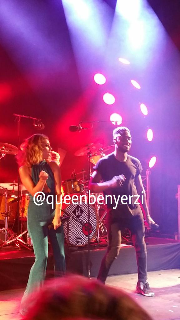 liliesclg's tweet photo. @TalOfficial à Sète le 21-07-15 💘/2\
( Sans zoom ) http://t.co/xURVxDKGbS