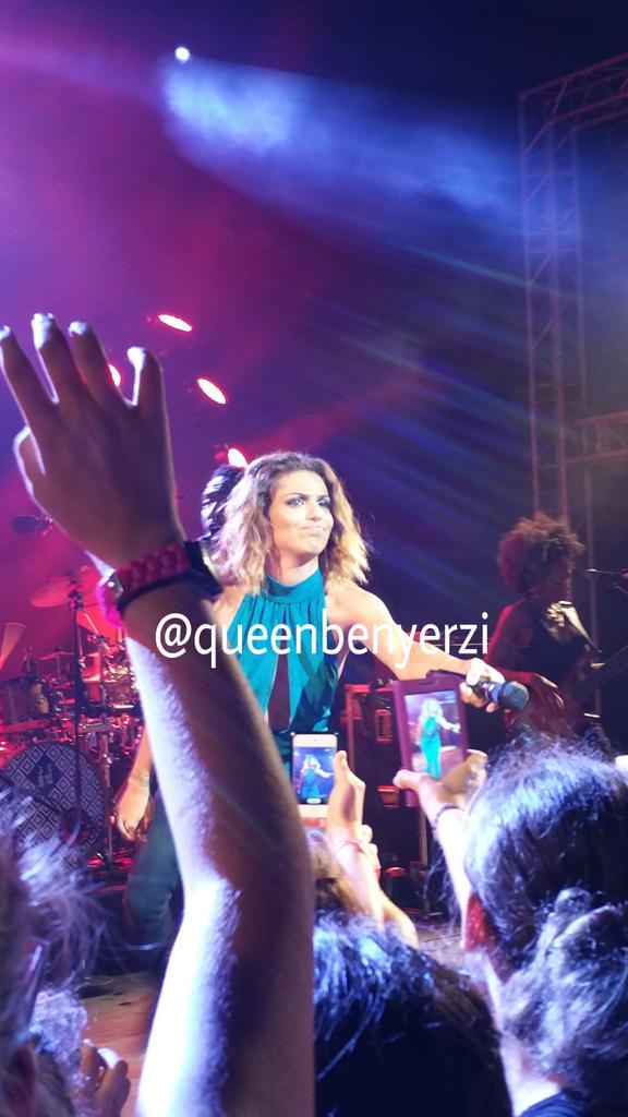 liliesclg's tweet photo. @TalOfficial à Sète le 21-07-15 💘/3\ http://t.co/U7a74Fyo6l
