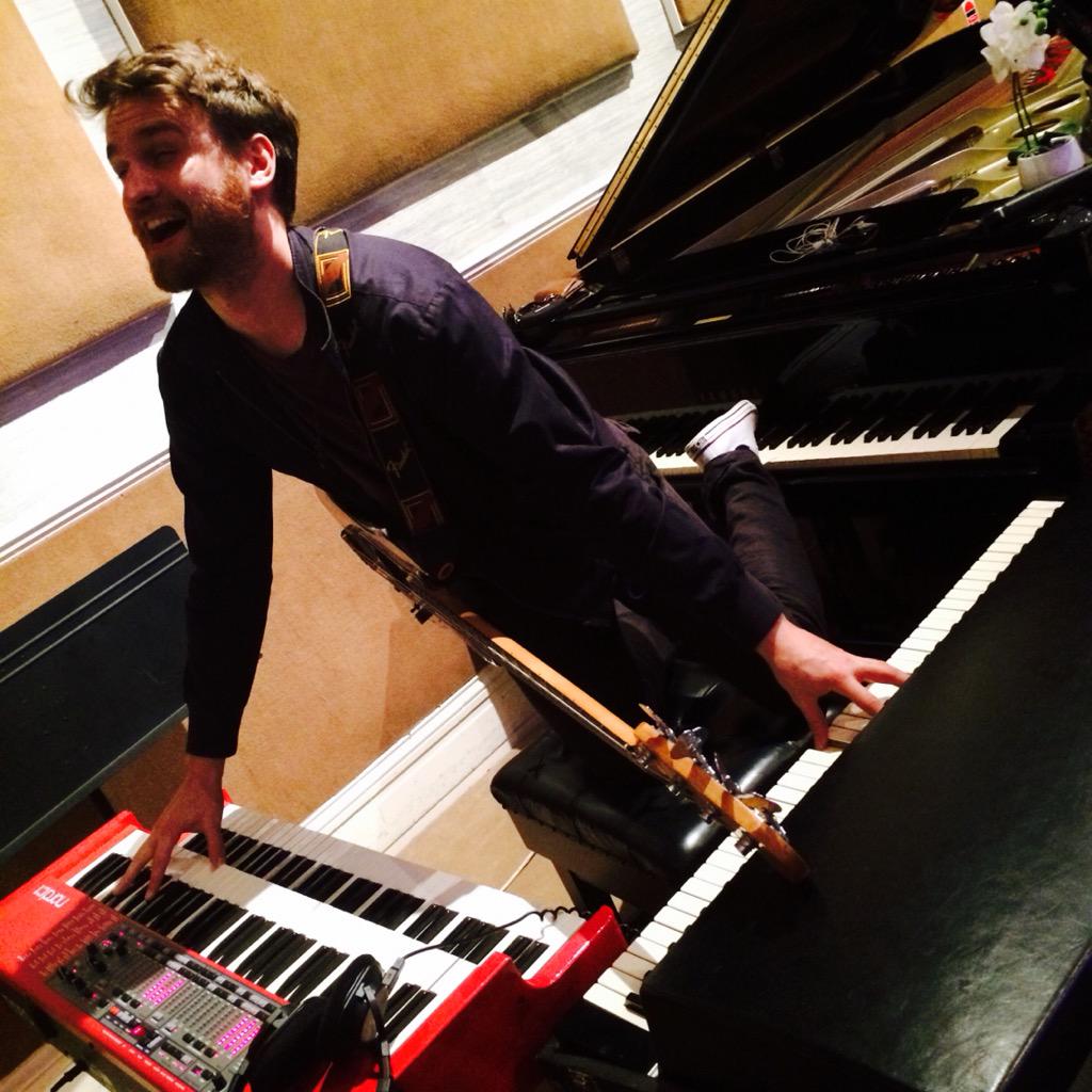 When time is money call <a href="/jharveymusic/">Jonathan Harvey</a> for simultaneous bass / piano / rhodes / organ. #rakstudios