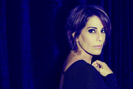 Happy Bday Gloria Pires Divaaaa        