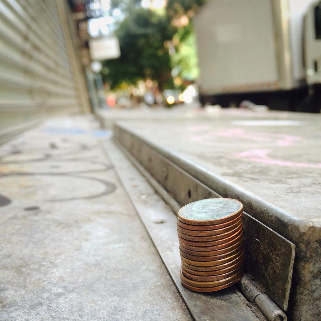 thekumasi's tweet photo. #97cents
Perspective. On the sly. 
16cents 8/23/15 2pm 

#day215 #365project #Vikubo #kumasi #nyc http://t.co/xEDWpw2fQB