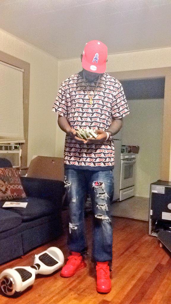 ANTAWAYNE's tweet photo. #AntGetTheMONEY http://t.co/4mfiwkifNm
