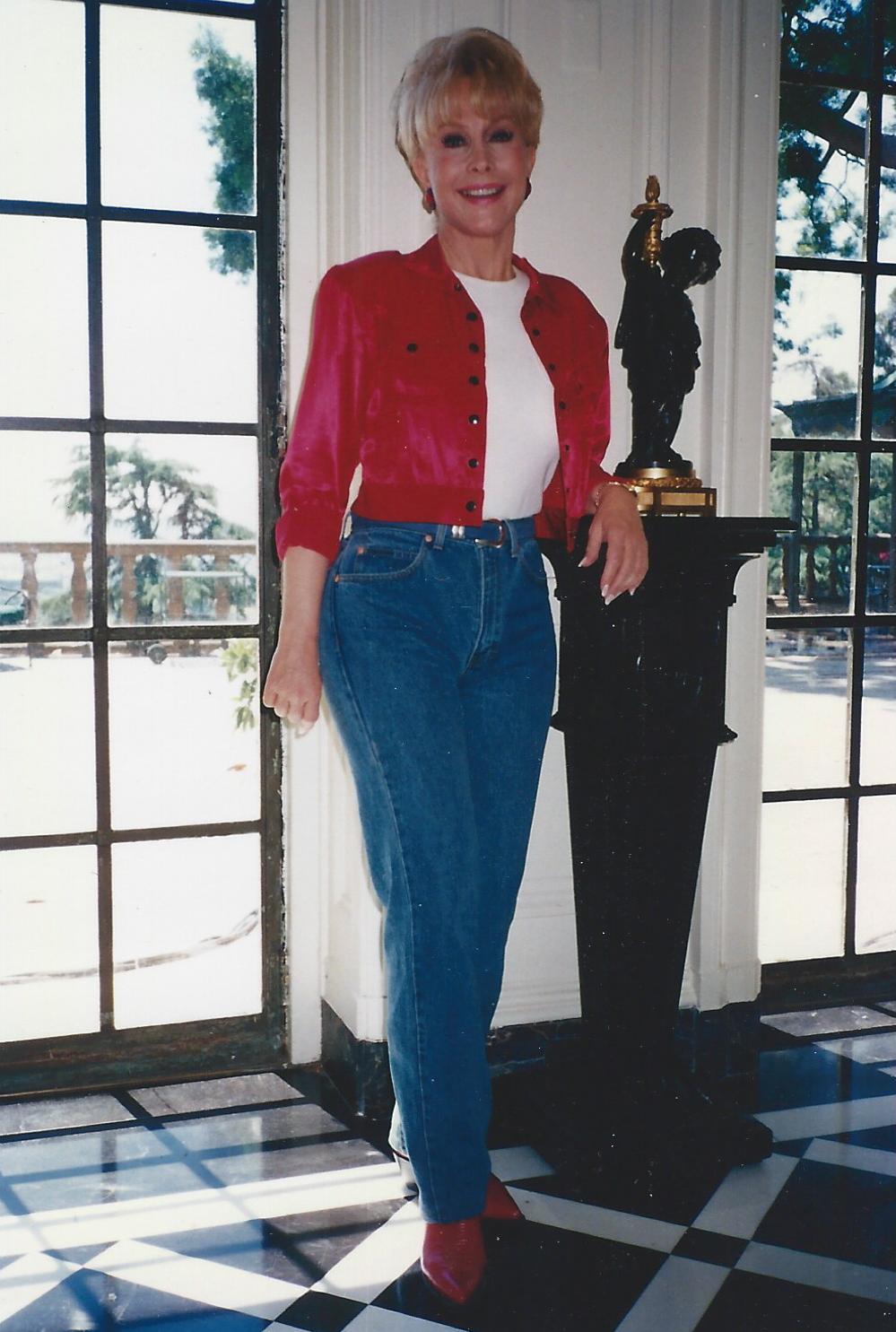  HAPPY BIRTHDAY to my favorite blonde!  You never get older, just lovelier and sweeter. XXOO 