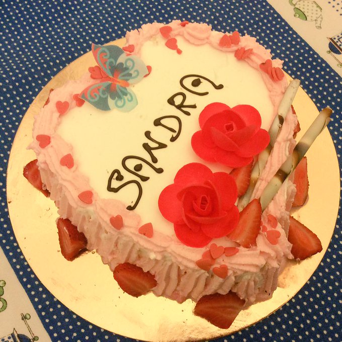 Just celebrating my name day today!!! 🎉🍰😘😇🔝🔝 http://t.co/YnegTJg0aY<a href="/tag/lastweek"class="tags"><span>#lastweek</span></a>