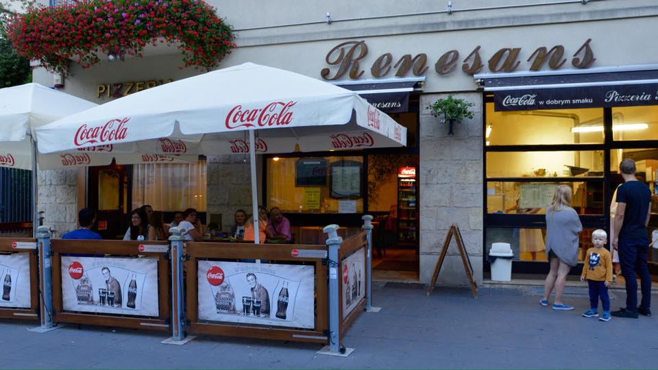 matusiakj's tweet image. Another generation of OCA Youth staying at warsaw seminary, eating at Renesans on their was to #suprasl #syndesmos