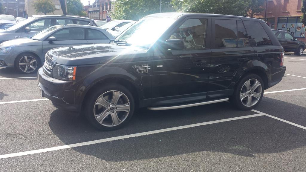 AmberSheldonn's tweet photo. Perfect examples of @LauraWinfield 's top parking skills this weekend 😂 http://t.co/KrBx7gFLdD