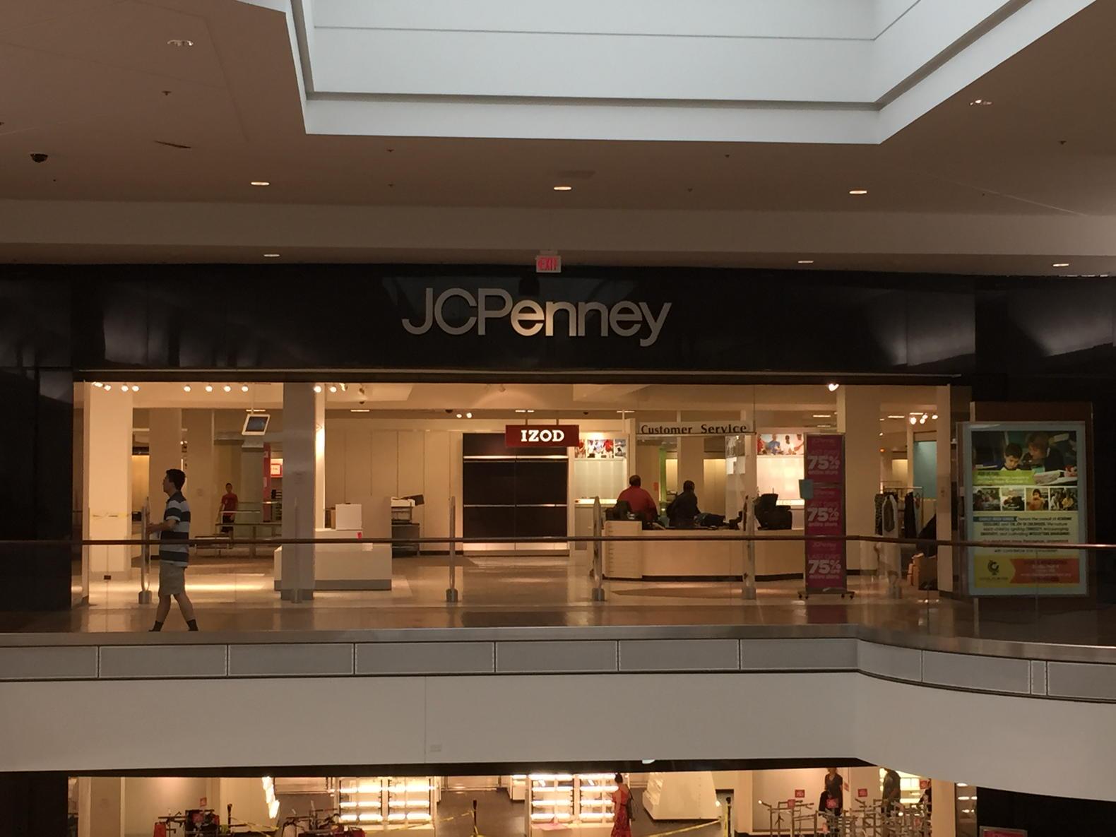 Steve Lubitz on Twitter "The JCPenney in Natick Mall is closing(01)