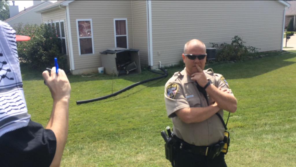SysFreedom's tweet photo. Political/racial police harassment #St. Charles #Ferguson #SystematicFreedom @STLAbuBadu #FTP http://t.co/2sUjtg89lp