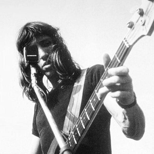 GuerrillaRadio's tweet image. #Repost @rogarwater #Pink #WhichOneIs ift.tt/1JpMN6P