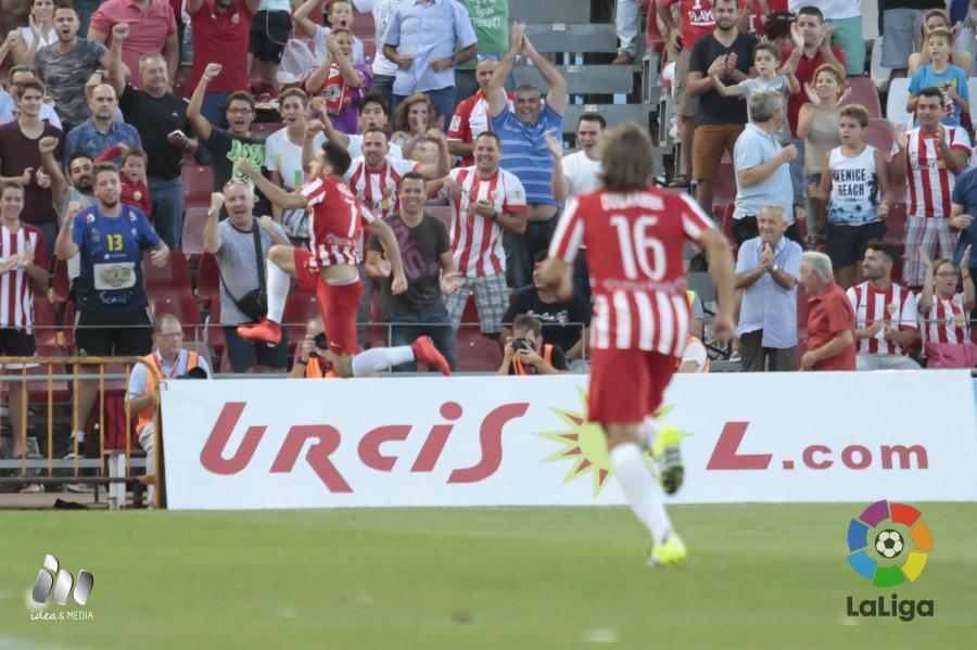 LaLiga's tweet photo. ¡Final en los encuentros de Liga Adelante!
#SDPvECF 2-0
#NUMvCDT 6-3
#NASvALB 2-2
#UDAvLEG 3-2 http://t.co/L0qUtTqAqS