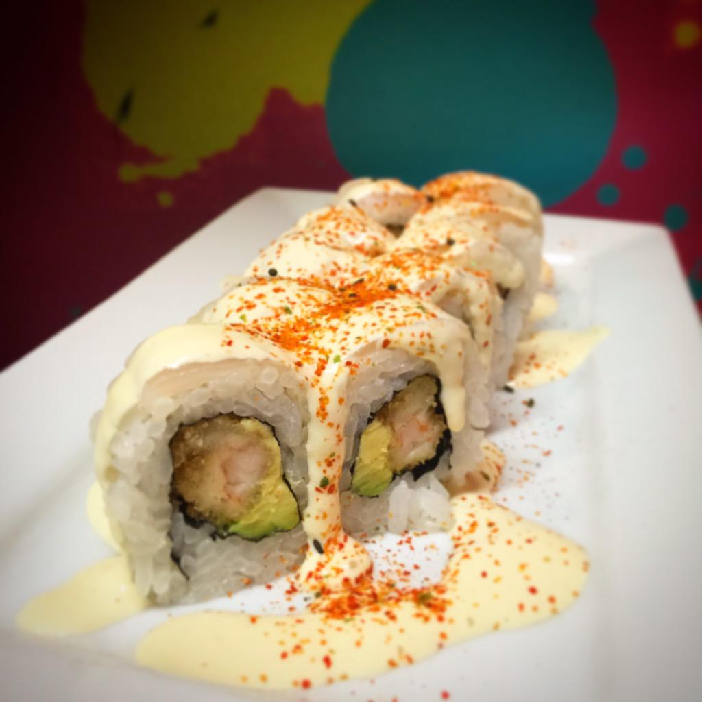 rollstarsushi's tweet photo. Amor a primera vista 😍 http://t.co/4kLMAjlUa5