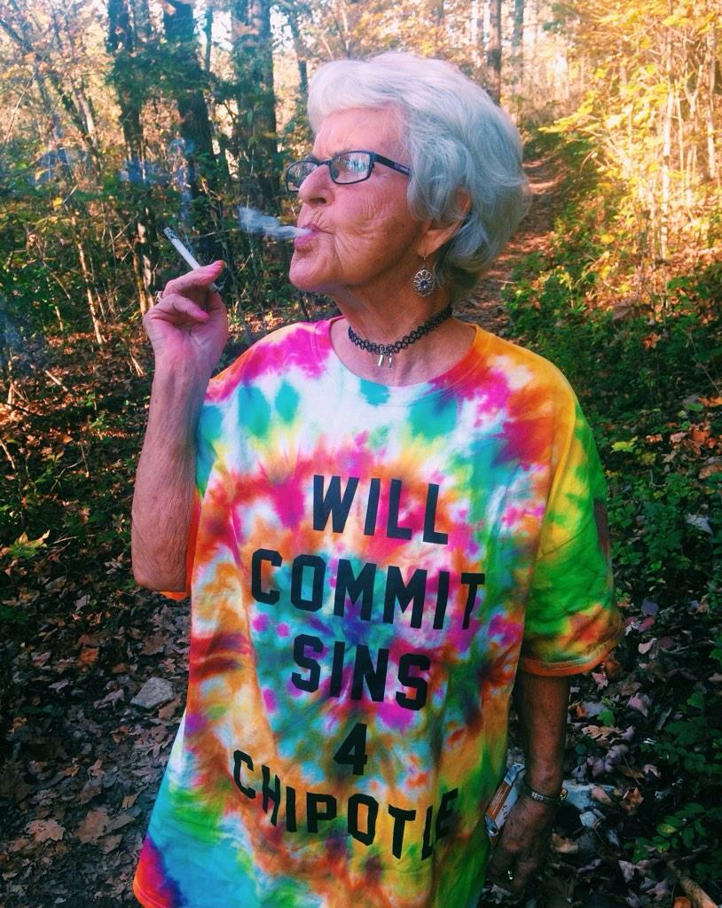 amy_tilzey's tweet photo. @kenlewlew @baddiewinkle I'm confused ?? 😅😂 http://t.co/z1GBx6bIIN