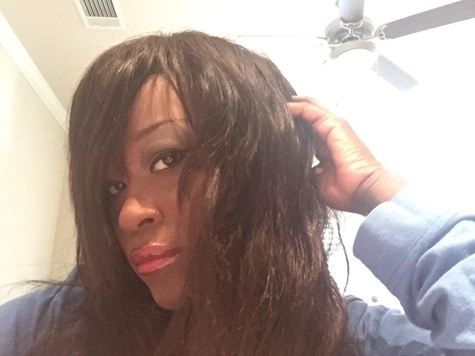 Just washed my hair today.It smells great but it took out all the curls I had http://t.co/3otWVjKqDu<a href="/tag/manyvids"class="tags"><span>#manyvids</span></a>