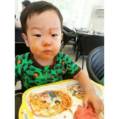 MS_ceojun13's tweet photo. @laliisaa @Rappbin22_ ojunie abic mam'3' http://t.co/QphbaIOKOH