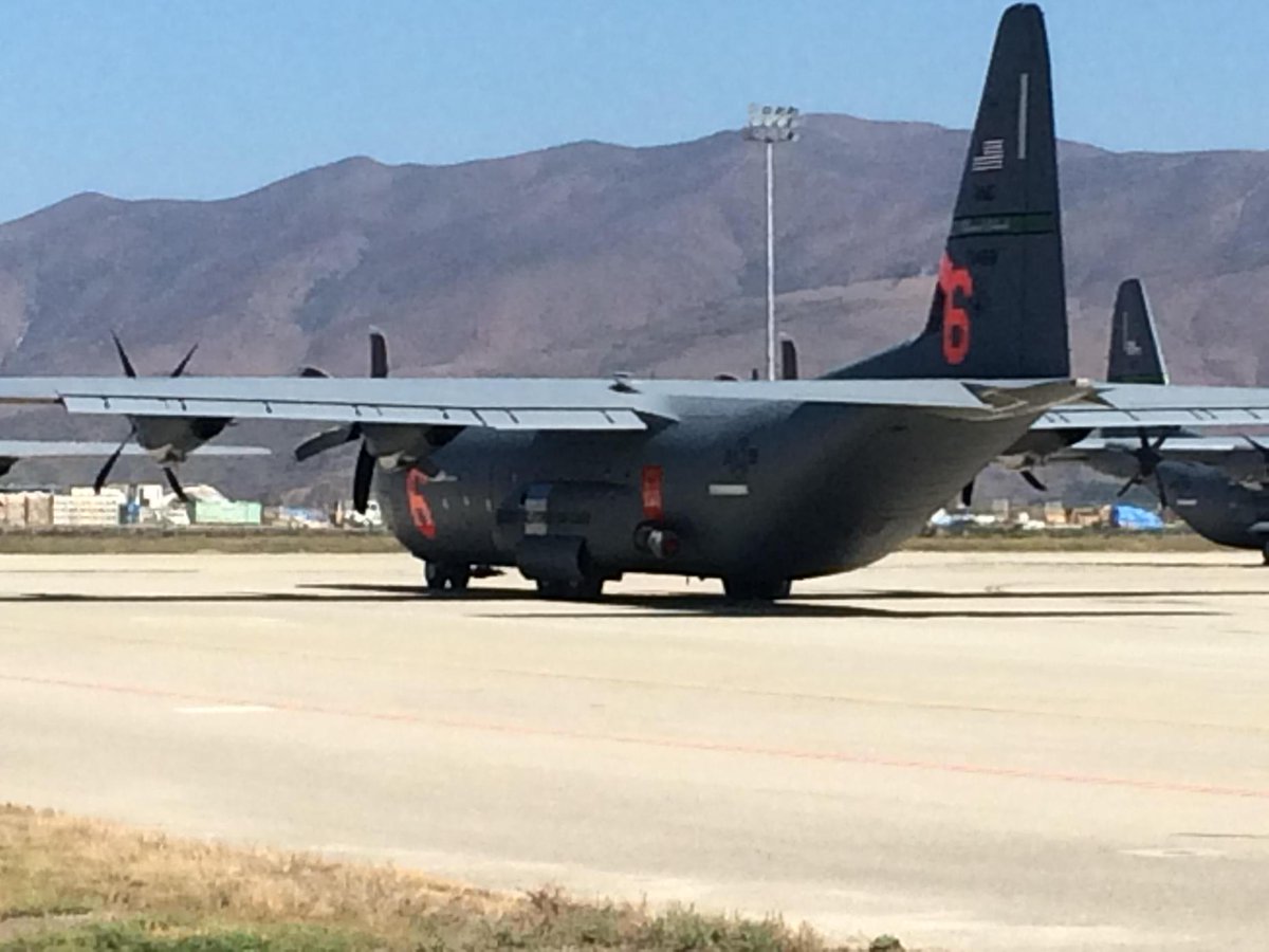 TheCalGuard's tweet image. #MAFFS C130s #146AW @AirGuardCAHQ launching to #SummitFire near BigBear in support @forestservice #KeepingCASafe