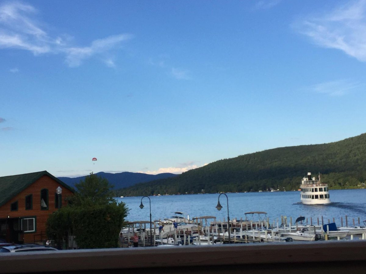KFilion's tweet image. Lake George 🌅