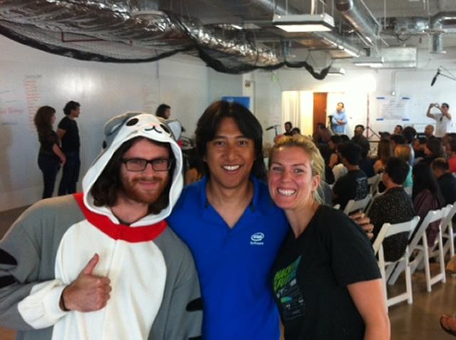 Awesome #WaterHack projects presented today in LA <a href="/_rhubarbstudios/">rhubarb studios</a>. #IntelMaker <a href="/zebular13/">Monica Houston (she/them)</a> <a href="/hacksterio/">Hackster.io</a> <a href="/sensei_brezh/">Brezh ✡️🇺🇦🇺🇸</a>