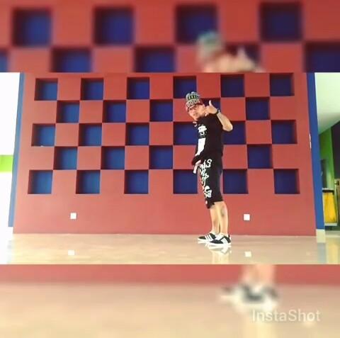 Happy annive to DazeVans, smga mkin kompak,mkin solid,mkin swag,mkin syang dan selalu support kak <a href="/DazeStop/">Daze a.k.a Adam</a>