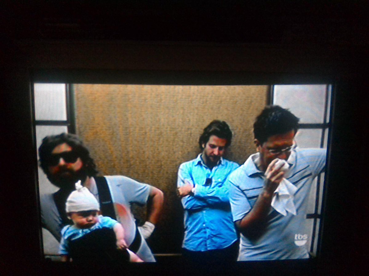 ProHuntin54's tweet photo. Watching #TheHangover!!!!! #Ruhtard http://t.co/ZhB2BQ7nXv