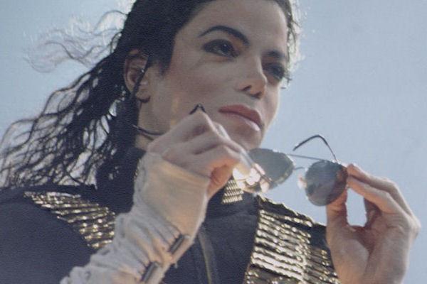 BonnieLamrock's tweet photo. Today In @michaeljackson History August 24th + Video http://t.co/EH7KZe1Rs4 #MichaelJackson #MJHistory #MJfunfacts http://t.co/3RyHSuOCOp