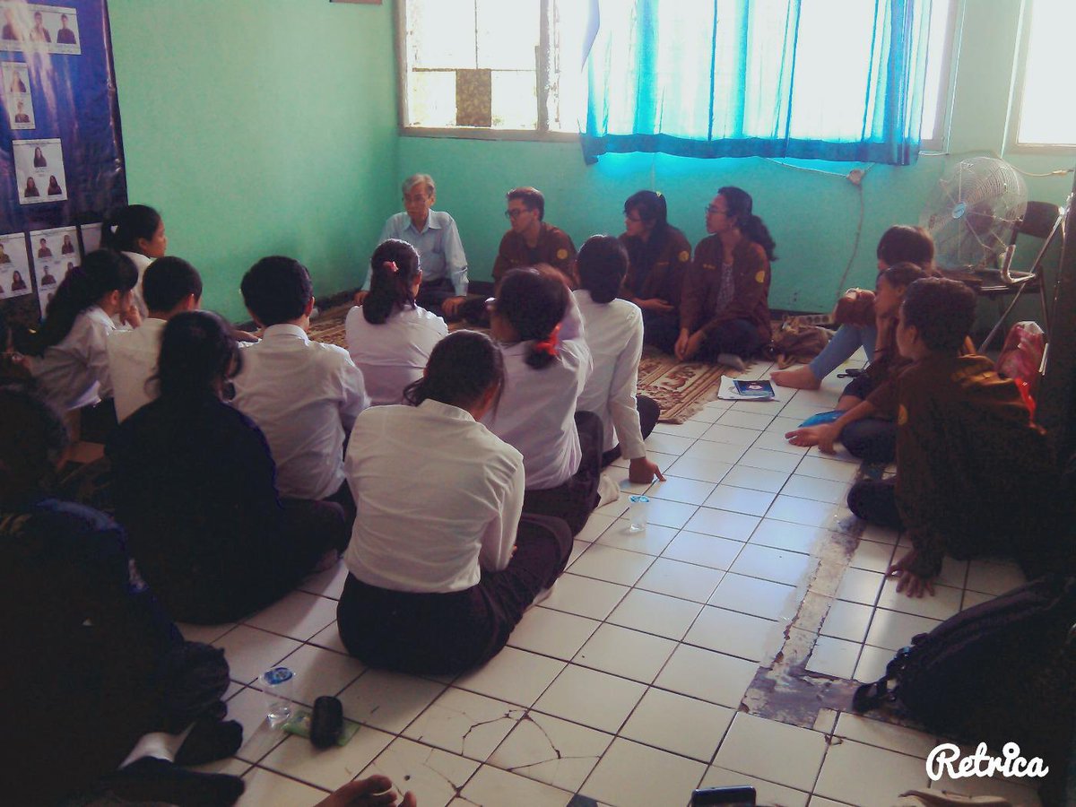 KMHBUNJ's tweet photo. Selamat datang adik-adik di KMHB UNJ. Semangat yaaa menjalani MPA nya ;) http://t.co/zJ12GZQLEL