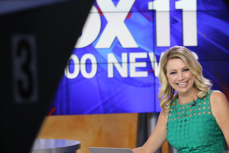 Newzysteph's tweet photo. Thanks @JoshGDLA for these gems! #candid #anchorfun http://t.co/VTNYBMij5s