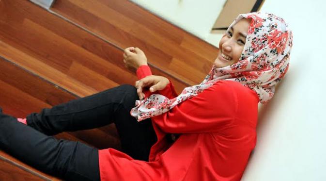 Album Kedua, Fatin Shidqia Akan Adaptasi Lagu Luar Negeri.
Klik : goo.gl/NEieoX <a href="/liputan6dotcom/">LIPUTAN6</a>