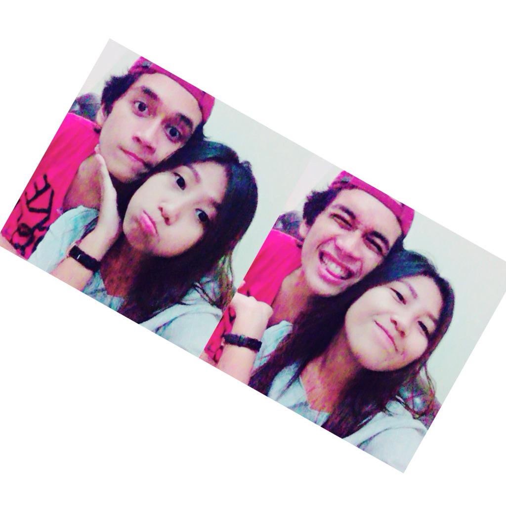 JevhenCOD's tweet photo. @dhevDS 💋💕💏💑😘 http://t.co/F3aEg24WGH