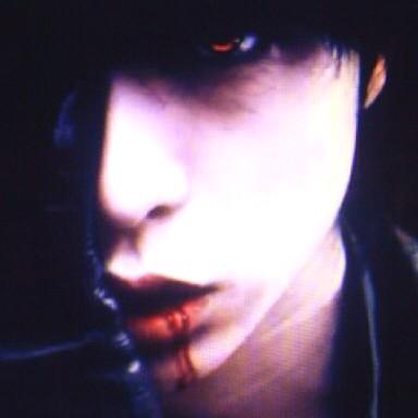 love_smile_s125's tweet photo. #昔のアイコン貼って覚えてる人リツイート 

1枚目この垢始めた時の。
2枚目俺が吸血鬼だった頃の。

ここで繋がってる人の殆どは
俺が吸血鬼だったの知ってるよね笑 http://t.co/1lgbSLCYex