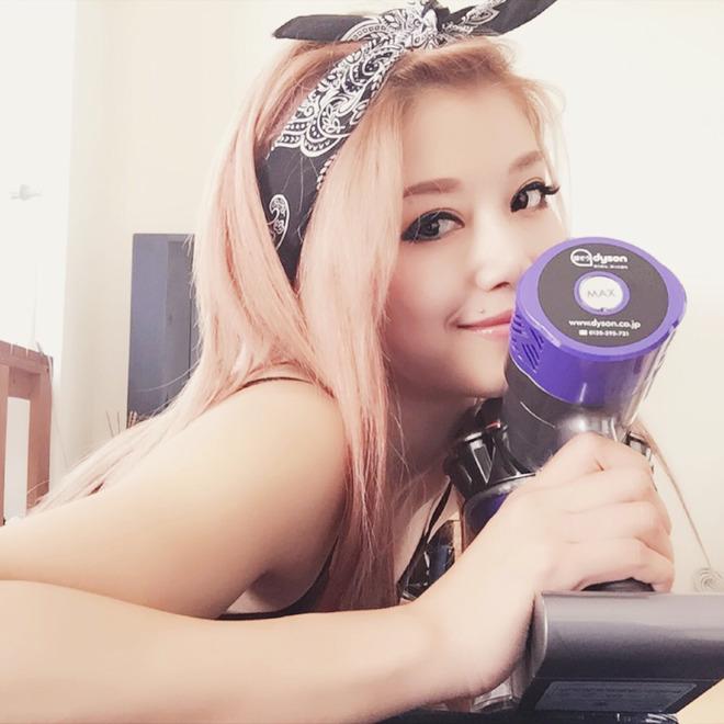 LINE公式Blog更新しました〜 紅音ほたる オフィシャルブログ : ダイソンLOVE♡(@￣&rho;￣@) http://t.co/uFCwXjvooK http://t.co/t8TjH1r2Wh