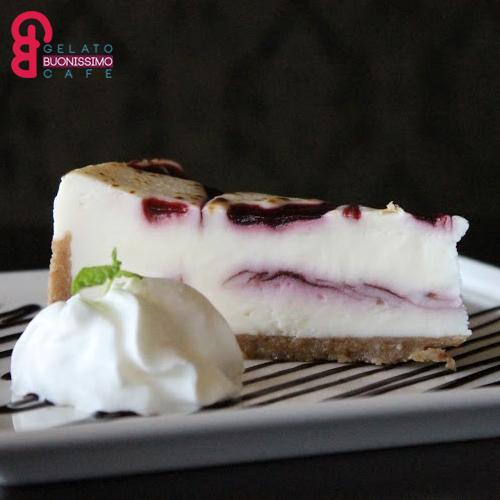 GBCafeME's tweet photo. "There is no better way to bring people together than with desserts."- Gail Simmons. #GBCafe #AbuDhabi #Desserts http://t.co/g62Fu51UDr