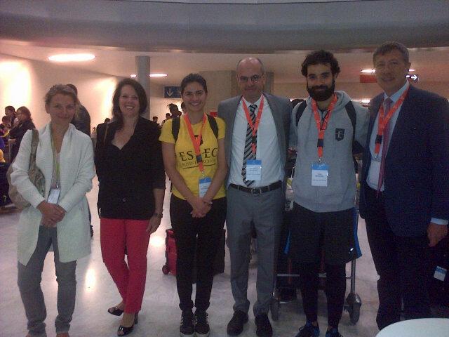 jmblanquer's tweet photo. Bienvenue!Heureux d'accueillir ce matin à Roissy nos étudiants internationaux avec les équipes @essec @adpcorporate http://t.co/KVgT5VzsDs