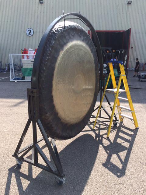 LarrytheLadder's tweet image. Here's me tanning outside the #GeorgeLucasStage @ElstreeStudios
#GongGGongGongGong @OfficialSisQo #BringingItBack