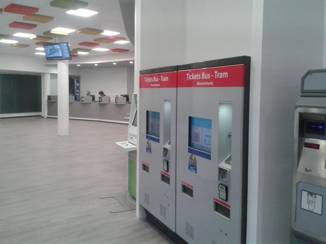 Cts Strasbourg On Twitter Ouverture Ce Matin De La Nouvelle Agence Cts A Strasbourg Bienvenue Aux Premiers Clients Http T Co 8v800tuhll