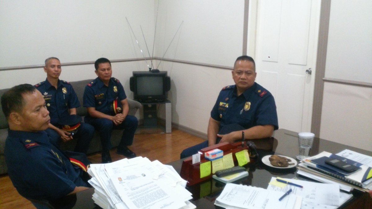 CSPSPG's tweet photo. 8/24/2015 Courtesy Call of Newly Promoted Police Inspectors @pnppspg @DirectorPSPG http://t.co/f6El66mo0r