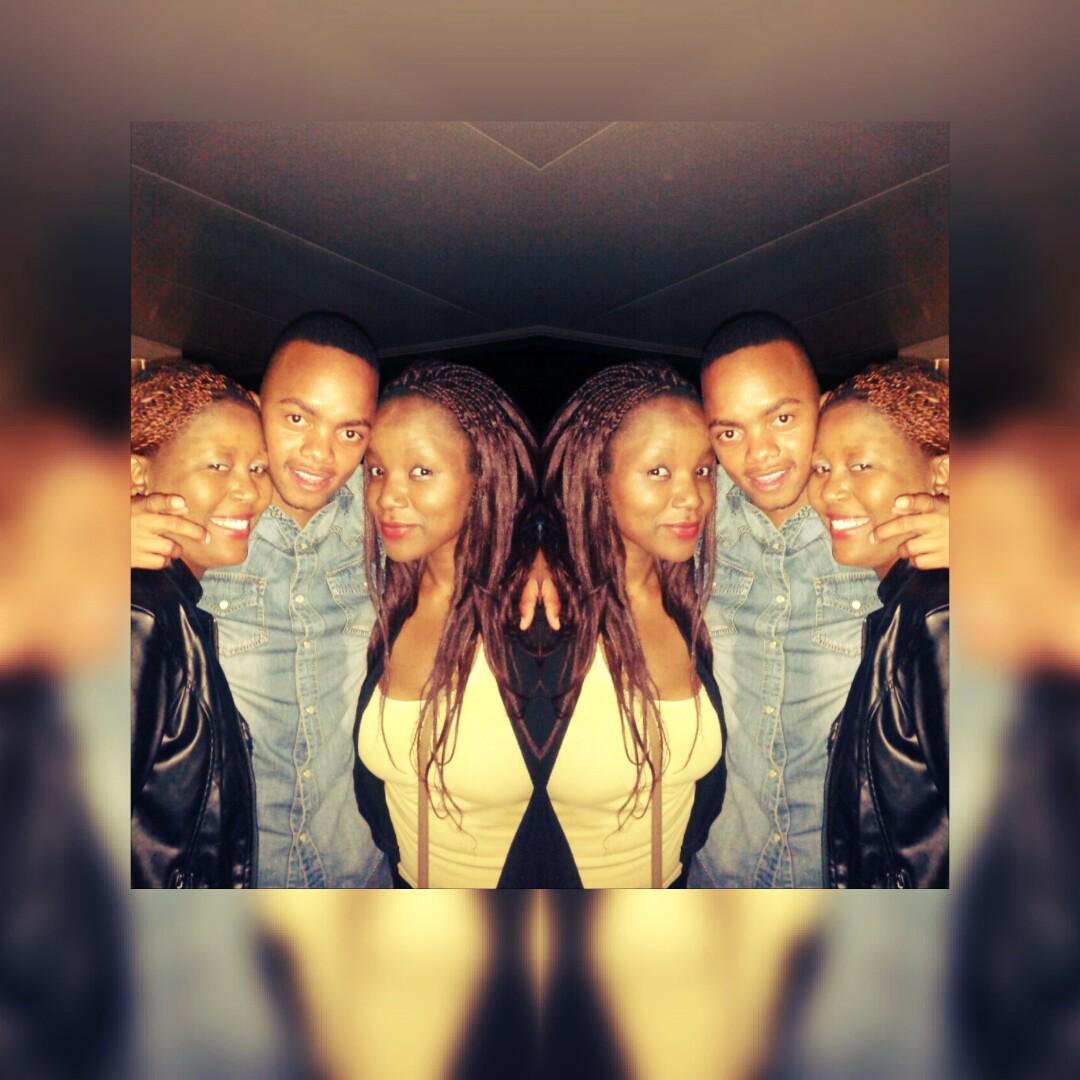 JenMisJ's tweet image. Friends :)