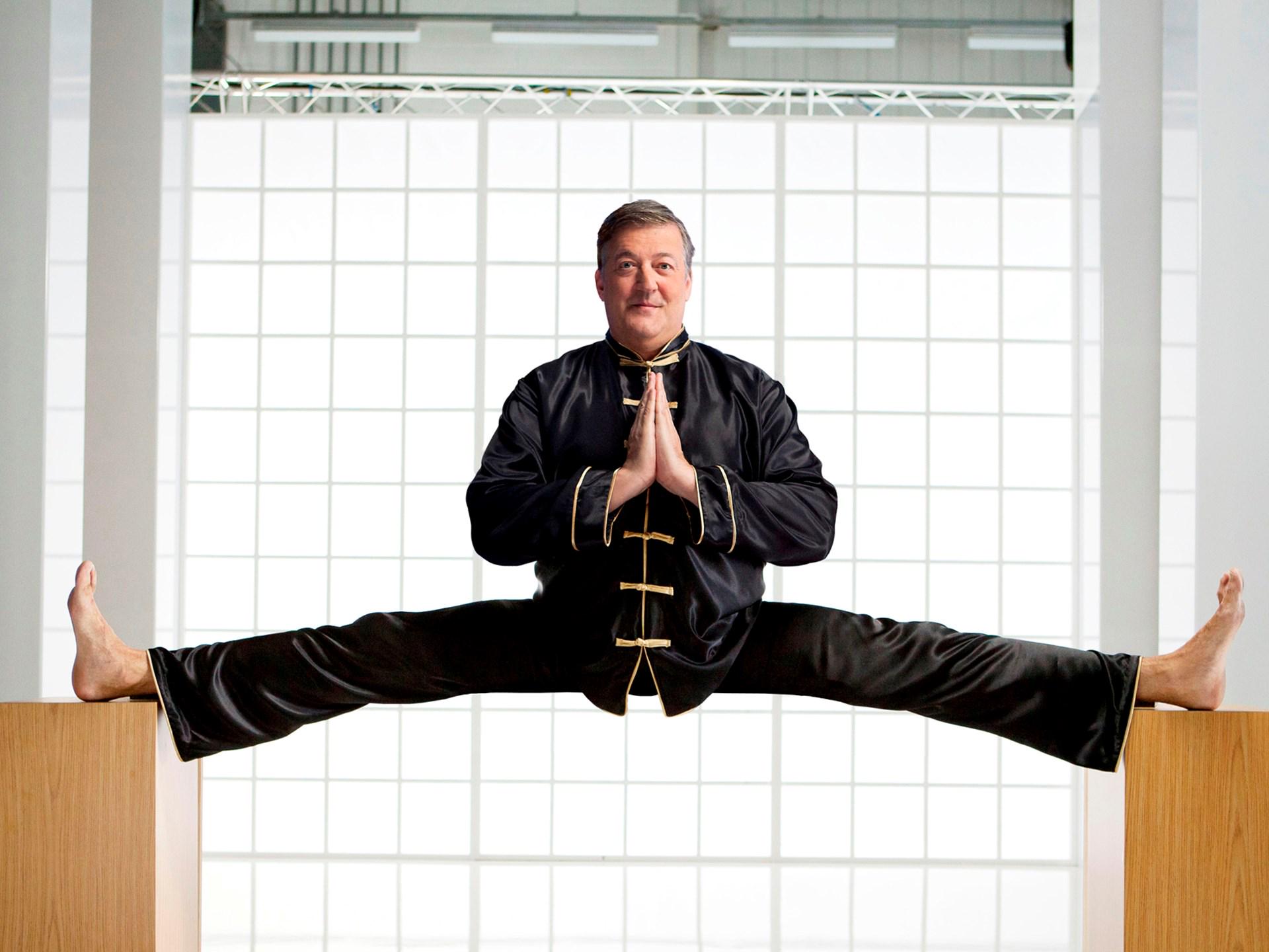 Happy Birthday to one of the most fascinating people of our times, the incomparable Stephen Fry! All the best, sir! 