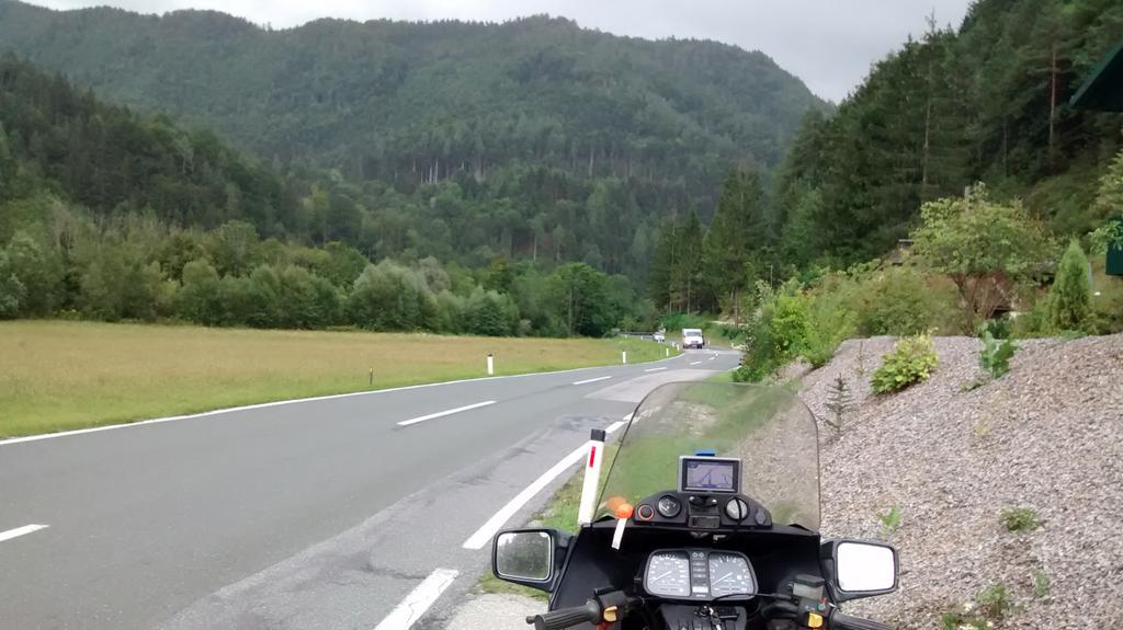 harryoosterveen's tweet image. #phpsummer #ezsummer &quot;if you are traveling from further away, the preferred way to travel is by airplane&quot; LOL