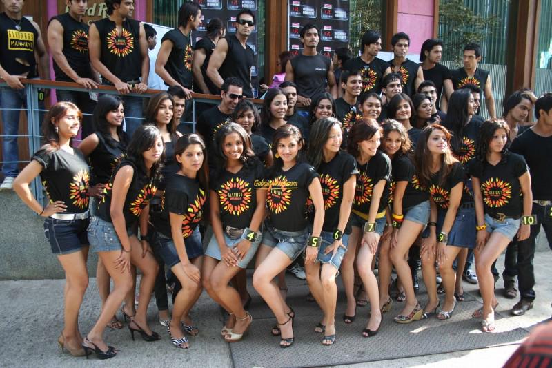 CallaleeleeJui's tweet image. We run tings! #modelcontrol