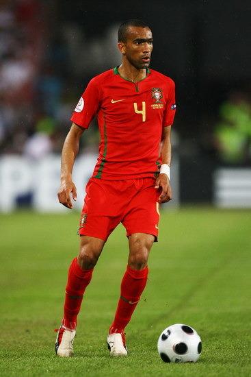 Happy 33rd birthday to the one and only Jose Bosingwa da Silva! Congratulations! 