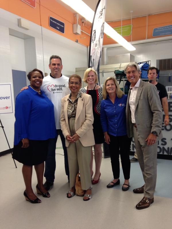 AmazonMiller's tweet photo. #DCPSRising: @EleanorNorton is an alumna of #BruceMonroe Elementary, where my kid is starting PreK3! #Inspirational http://t.co/WawD2s83DI