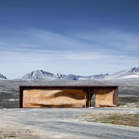 Dezeen tweet media