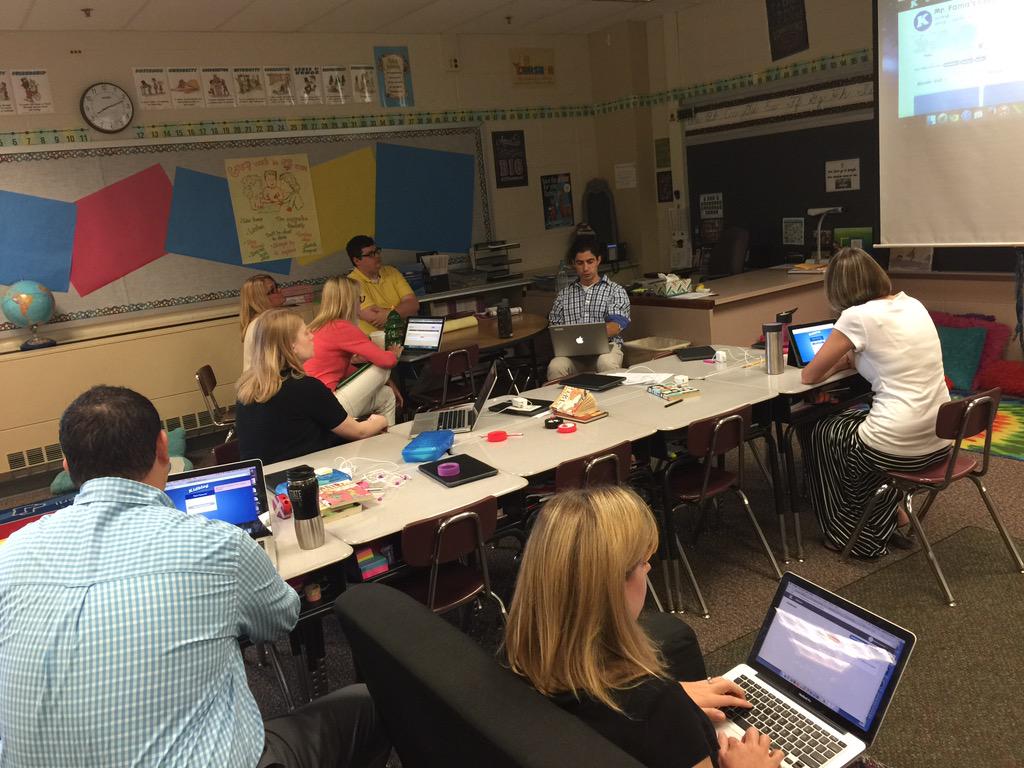 jeniferricketts's tweet image. Thanks @billyfama for leading some Monday morning PD!  #bloggingforall #mondaysarebetterwithcookies