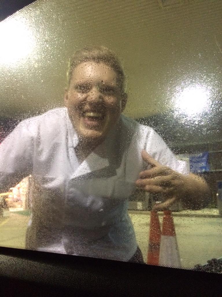 Follow <a href="/RyanTomkinson94/">Ryan Tomkinson</a> no persuasion needed with a photo like this