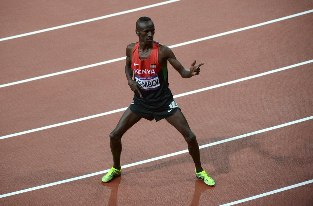 ntvkenya's tweet photo. Kenya in clean sweep as defending champion Ezekiel Kemboi wins gold in 3,000m steeplechase #BeijingWorlds2015 http://t.co/yxtuQv9WHd