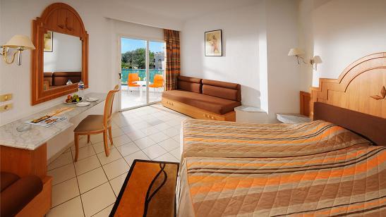 SkySunSea_Fr's tweet photo. #HôtelReservation #SéjourenTunisie http://t.co/ryF9ybrq5u
