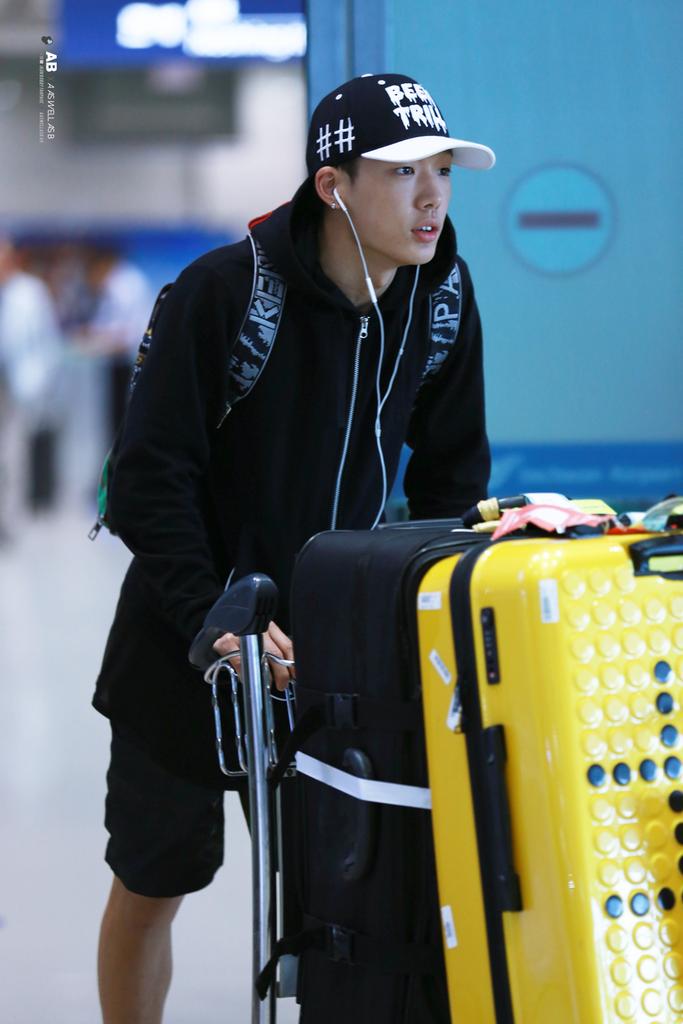 Airport Fashion Airport Fashion By Bobby Ikon Http T Co J6wfbbuc3i Twitter Airport Fashion Airport Fashion By Bobby Ikon Http T Co J6wfbbuc3i Twitter